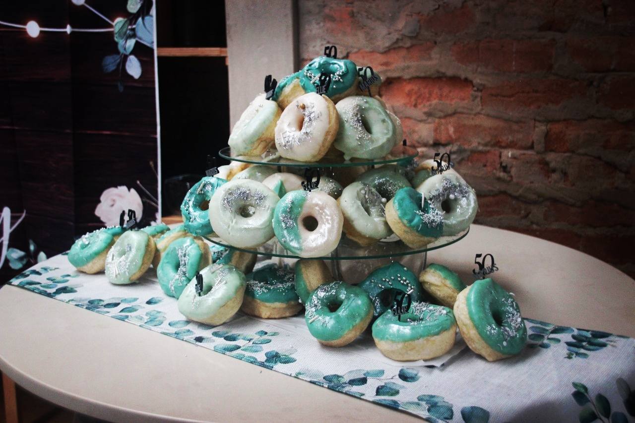 Cake Topper Example 13